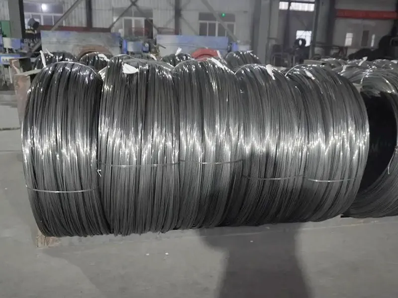Voorgespannen betonstaaldraad met lage ontspanning